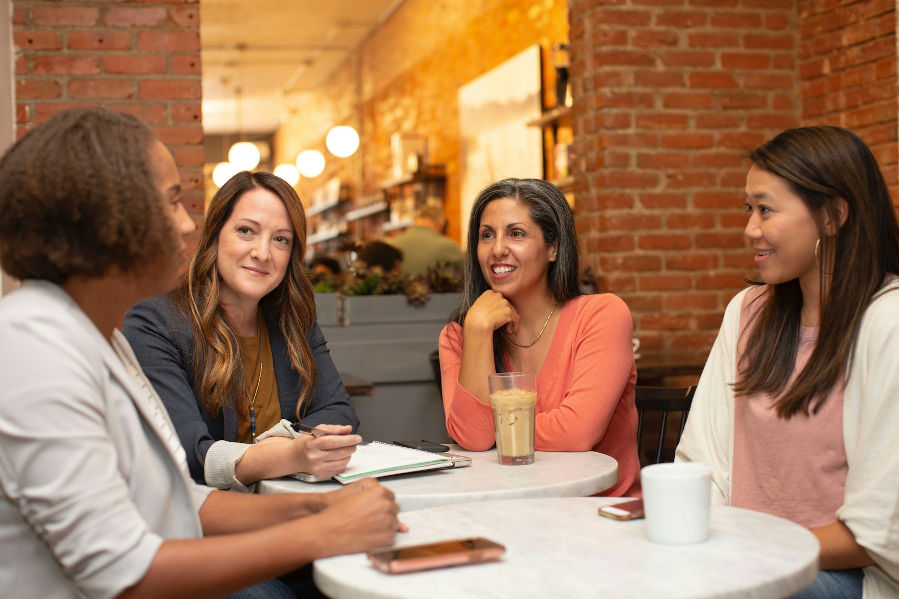 Friends meeting to discuss goals and stay motivated